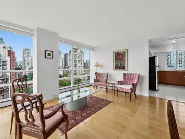 Family Room Photo of 16D 139 Drake Street, Vancouver, BC