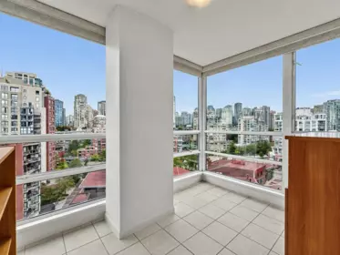 Kitchen Photo of 16D 139 Drake Street, Vancouver, BC