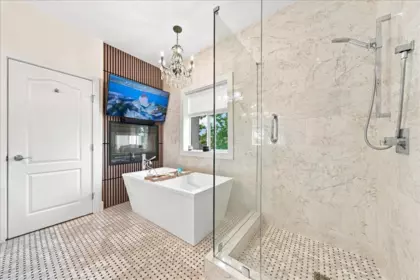Entry Foyer Photo of 14 915 Fort Fraser Rise, Port Coquitlam, BC