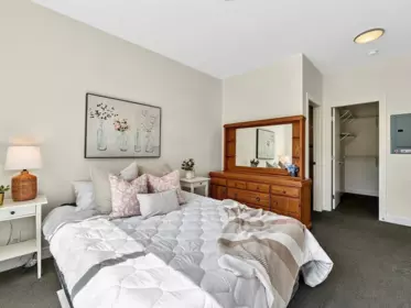 Walk-In Closet Photo of 202 16398 64 Avenue, Surrey, BC