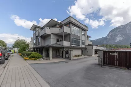 37738 Third Avenue, Squamish, BC, Squamish — Other for sale