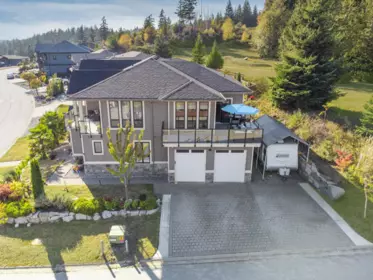 5950 Compass Lane, Sechelt, BC, Sechelt — Single Family Residence for sale