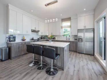 Kitchen Island Photo of 5950 Compass Lane, Sechelt, BC