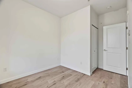 Hallway Photo of 216 15138 34 Avenue, Surrey, BC
