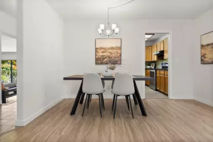 Kitchen Island Photo of 832 165 Street, Surrey, BC