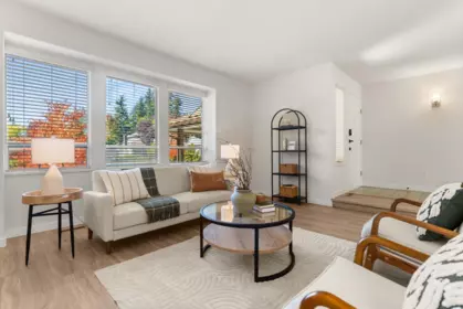 Kitchen Photo of 832 165 Street, Surrey, BC