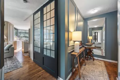 Entry Foyer Photo of 609 501 Pacific Street, Vancouver, BC