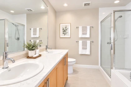 Primary Bathroom Photo of 1701 6823 Station Hill Drive, Burnaby, BC
