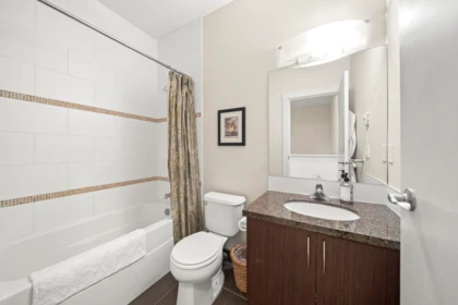 Entry Foyer Photo of 7 6233 London Road, Richmond, BC