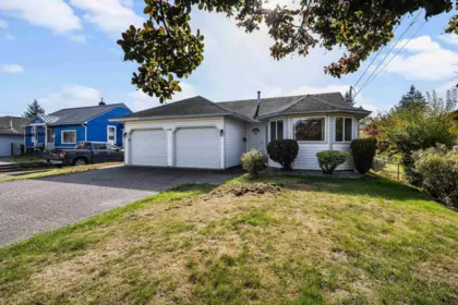 45430 Bernard Avenue, Chilliwack, BC, Chilliwack — Single Family Residence for sale