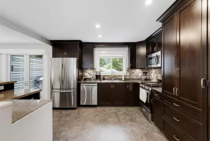 3822 201a Street, Langley, BC, Langley — Single Family Residence for sale