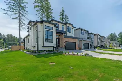 19774 33 Avenue, Langley, BC, Langley — Single Family Residence for sale