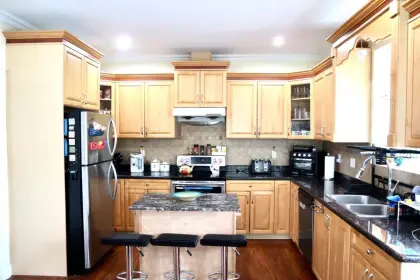 7449 Main Street, Vancouver, BC, Vancouver — Half Duplex for sale