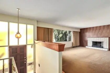 2080 Winslow Avenue, Coquitlam, BC, Coquitlam — Single Family Residence for sale