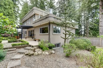 13887 16 Avenue, Surrey, BC, Surrey — Single Family Residence for sale