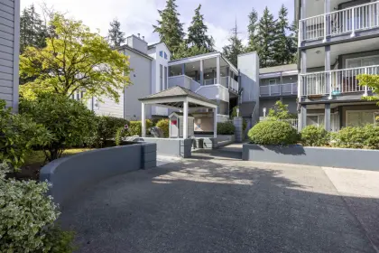 38 7345 Sandborne Avenue, Burnaby, BC, Burnaby — Townhouse for sale