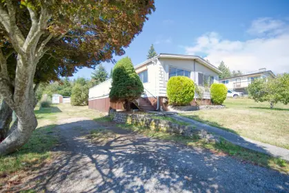 5423 Derby Road, Sechelt, BC, Sechelt — Manufactured On Land for sale