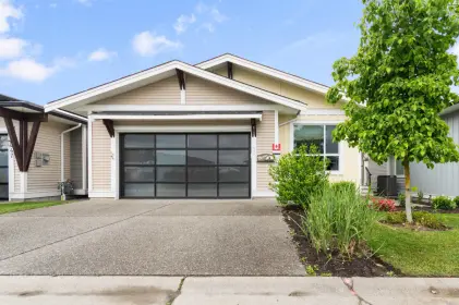 48 46213 Hakweles Road, Chilliwack, BC, Chilliwack — Single Family Residence for sale