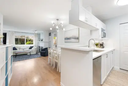 115 5600 Andrews Road, Richmond, BC, Richmond — Apartment/Condo for sale
