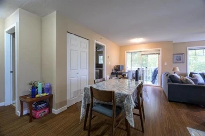 402 33960 Old Yale Road, Abbotsford, BC, Abbotsford — Apartment/Condo for sale