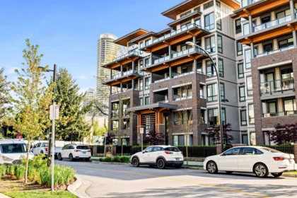 501 7579 16th Street, Burnaby, BC, Burnaby — Apartment/Condo for sale