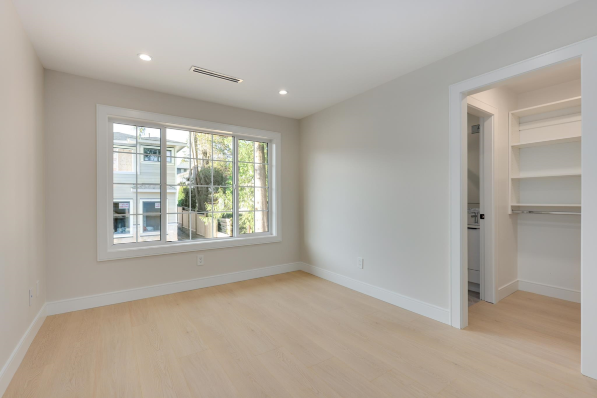 Basement Recreation Room Photo of 101 765 Edgar Avenue, Coquitlam, BC