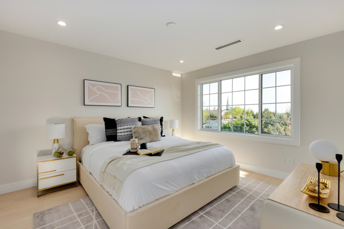 Guest Bathroom Photo of 101 765 Edgar Avenue, Coquitlam, BC