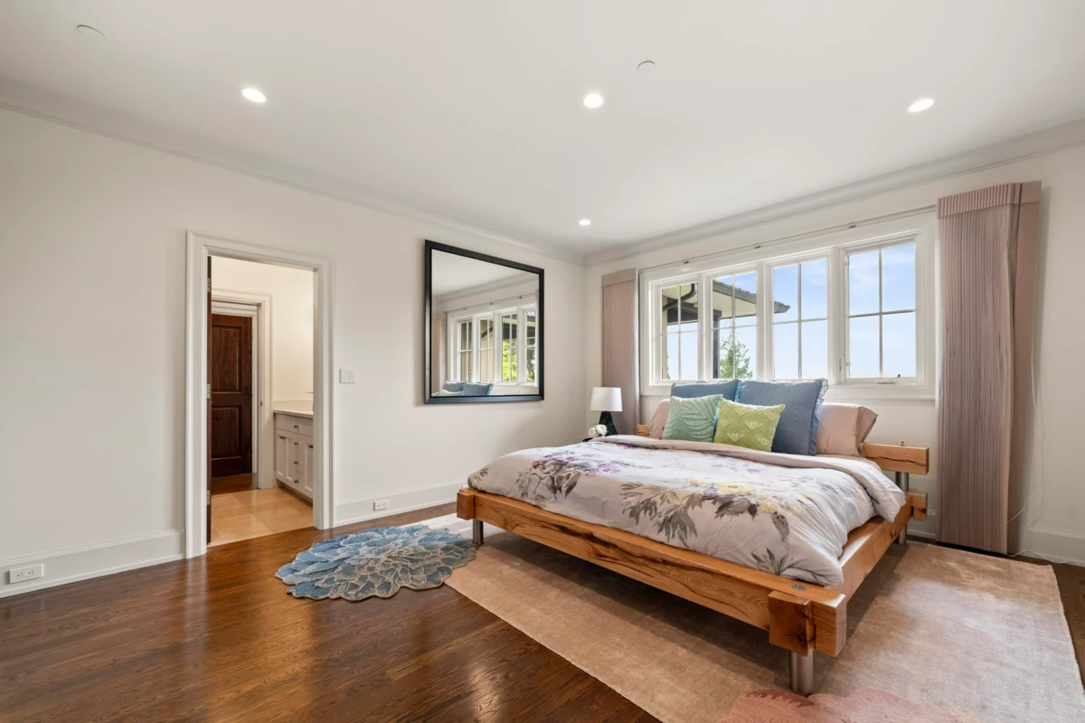 Garage Interior Photo of 1075 Groveland Road, West Vancouver, BC