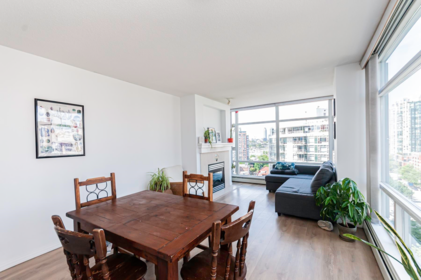 1601 198 Aquarius Mews, Vancouver, BC, Vancouver — Apartment/Condo for sale