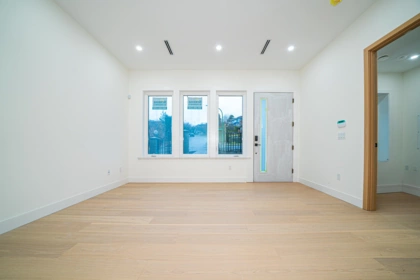 2 5091 Buxton Street, Burnaby, BC