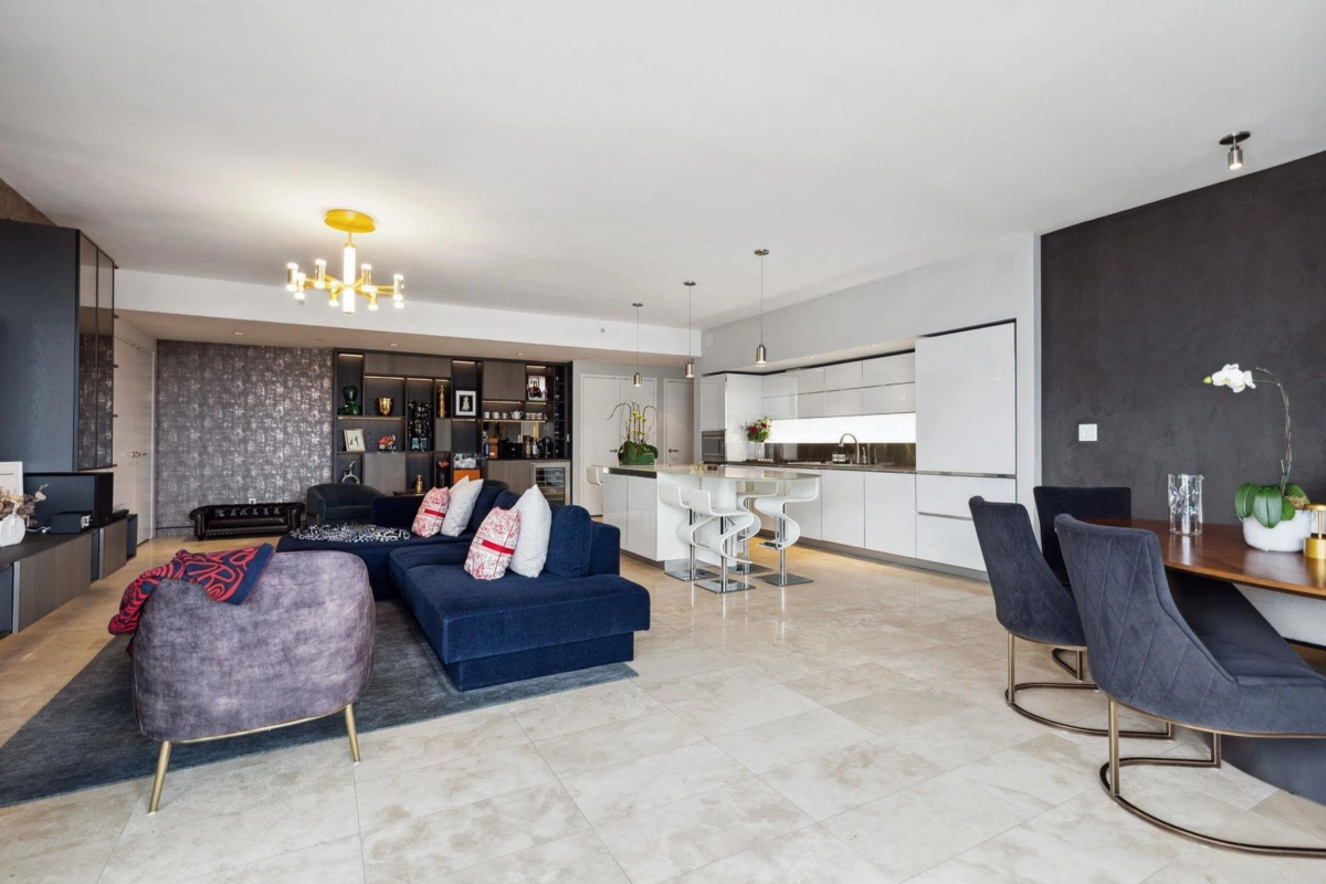 Breakfast Nook Photo of 3006 838 W Hastings Street, Vancouver, BC