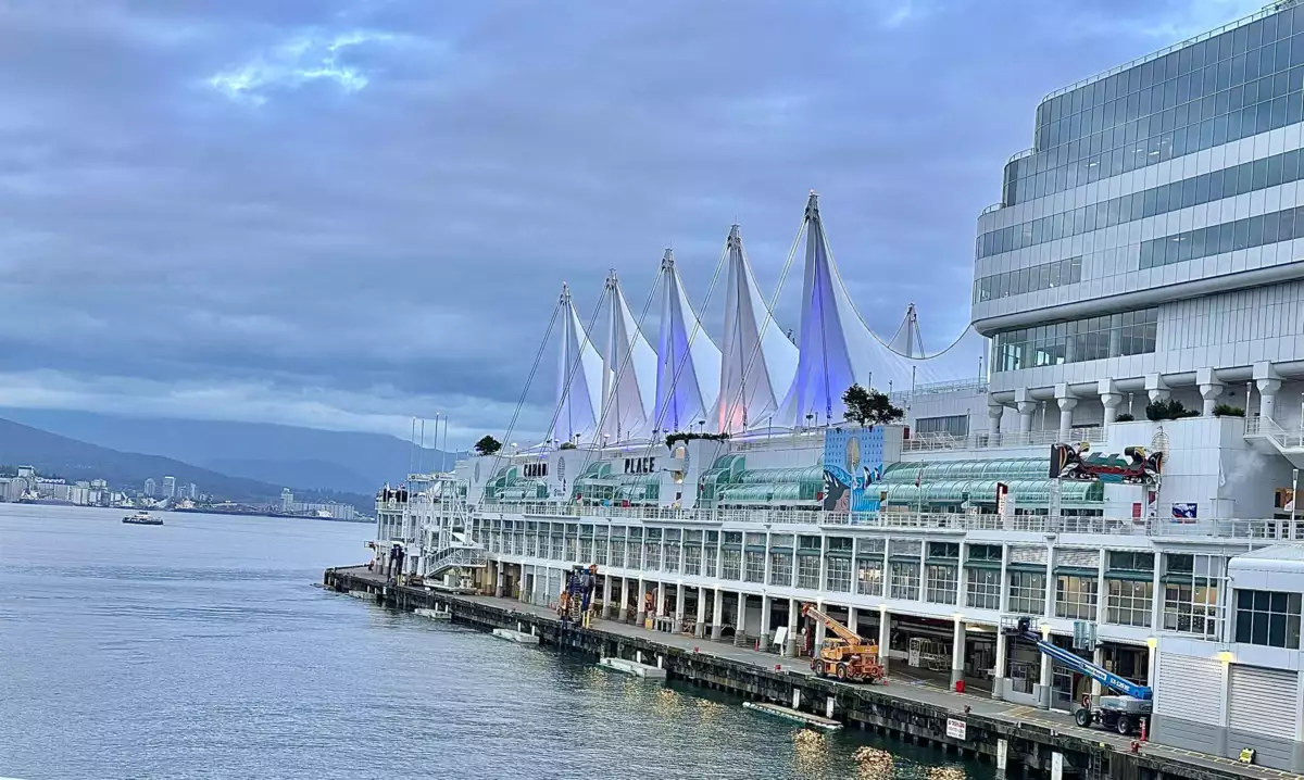 Fitness Center Photo Near 3006 838 W Hastings Street, Vancouver, BC