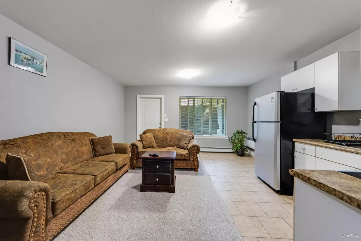 Outdoor Patio Photo of 7506 143c Street, Surrey, BC