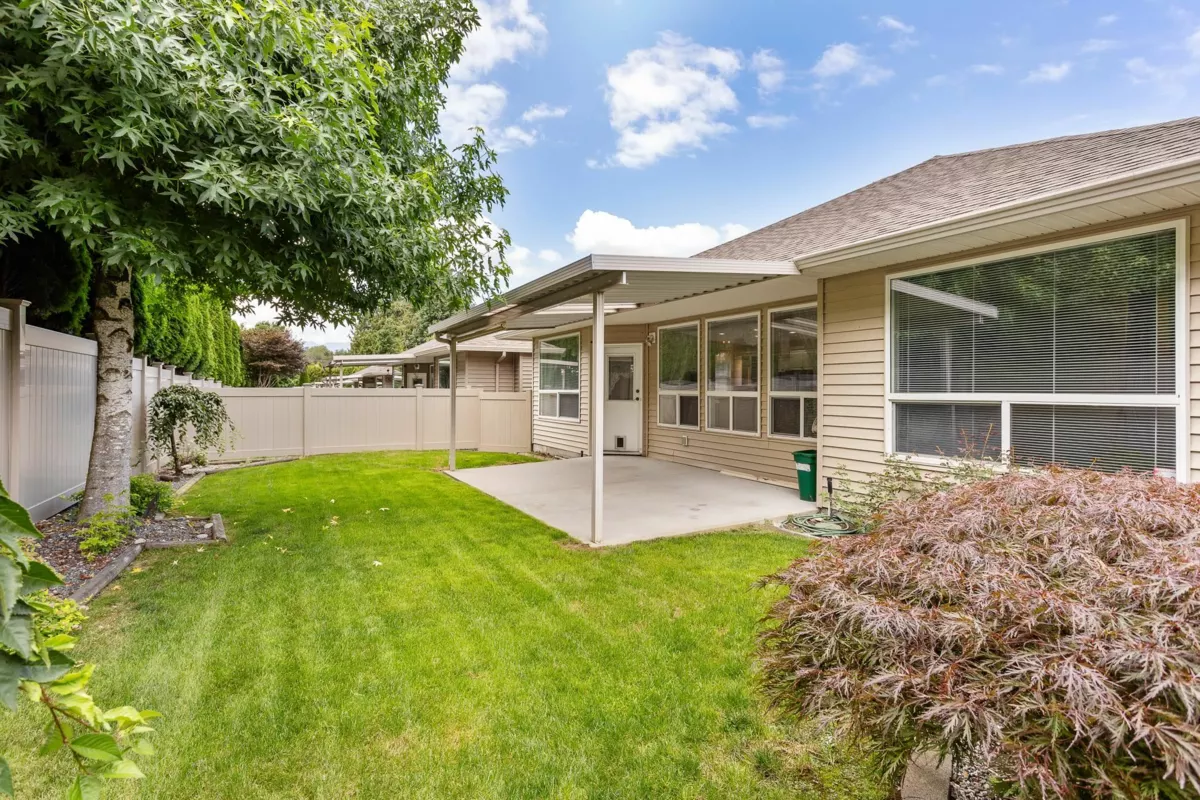 Outdoor Deck Photo of 6000 Hunter Creek Crescent, Chilliwack, BC