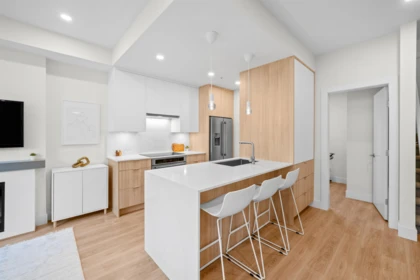 104 7428 Byrnepark Walk, Burnaby, BC, Burnaby — Townhouse for sale