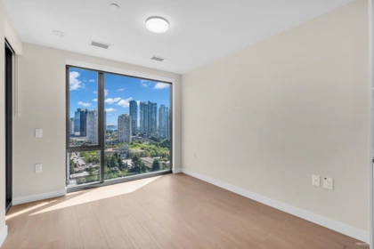1607 5987 Wilson Avenue, Burnaby, BC, Burnaby — Apartment/Condo for sale