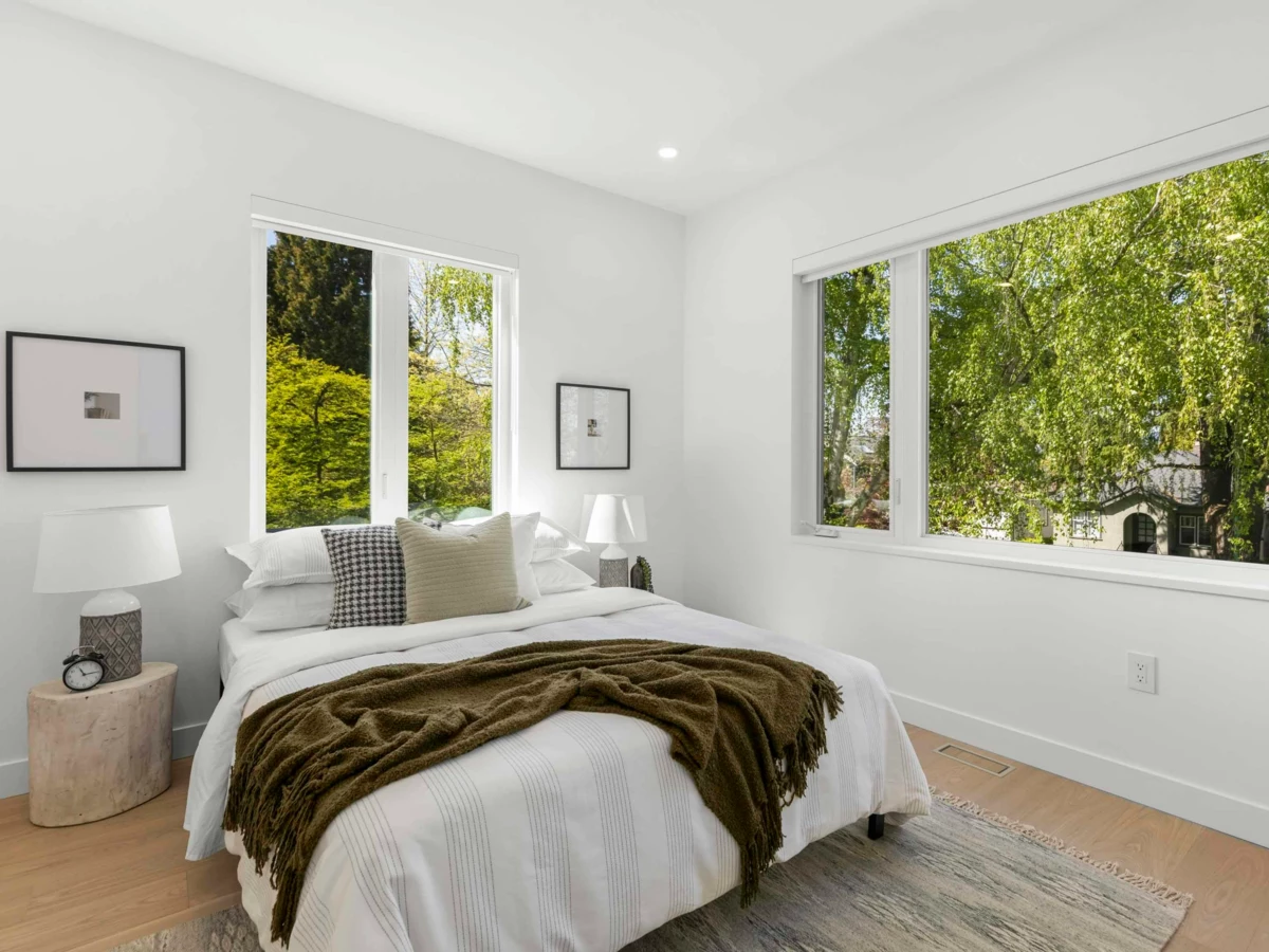 Basement Recreation Room Photo of 1 4422 W 6th Avenue, Vancouver, BC