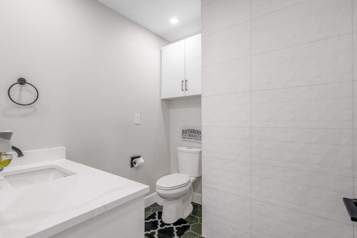 Outdoor Patio Photo of 4908 56 Street, Delta, BC