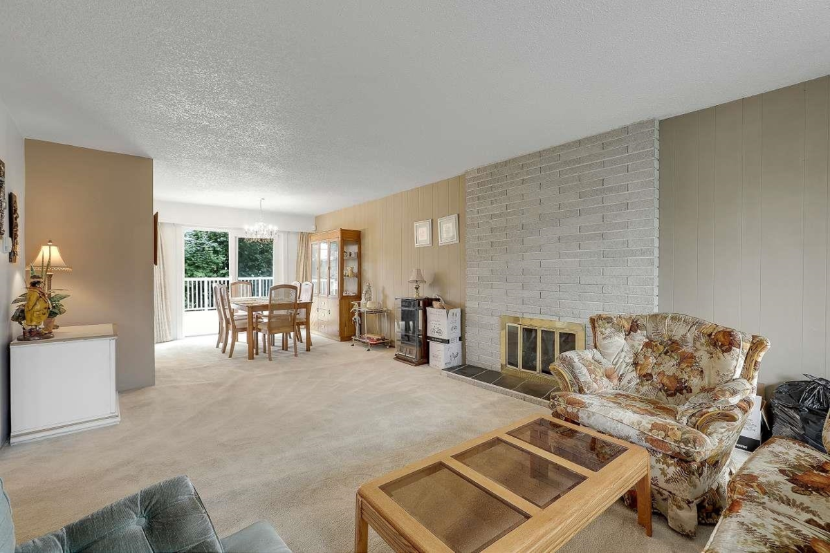 Pantry Photo of 15115 Eagle Place, Surrey, BC