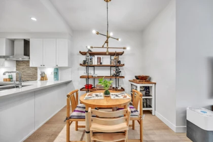 Kitchen Island Photo of 306 3399 Noel Drive, Burnaby, BC