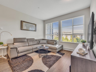 408 1151 Windsor Mews, Coquitlam, BC, Coquitlam — Apartment/Condo for sale