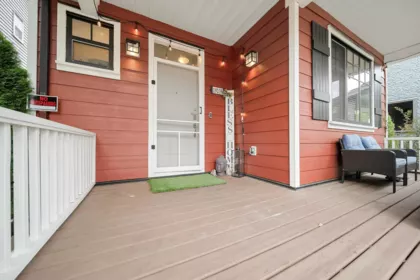 19239 69a Avenue, Surrey, BC, Surrey — Single Family Residence for sale