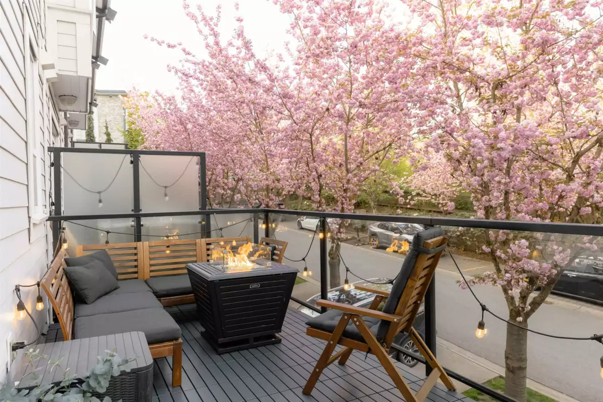 Walk-In Closet Photo of 38 1299 Coast Meridian Road, Coquitlam, BC