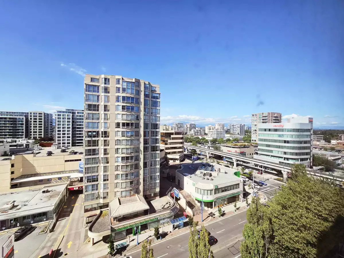 Walk-In Closet Photo of 1101 7878 Westminster Highway, Richmond, BC