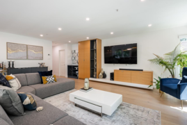 11 2425 Edgemont Boulevard, North Vancouver, BC