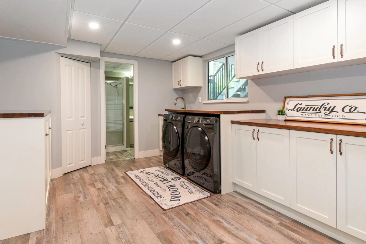Hallway Photo of 148 Clovermeadow Crescent, Langley, BC