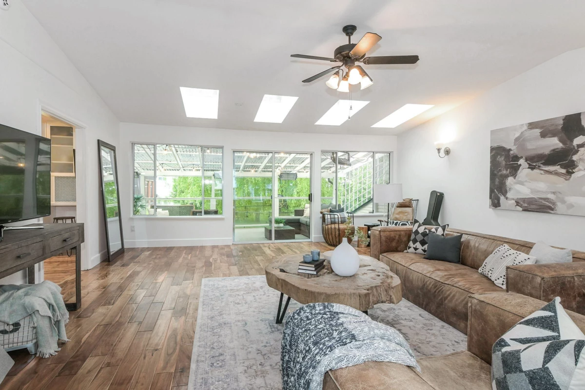 Kitchen Photo of 148 Clovermeadow Crescent, Langley, BC