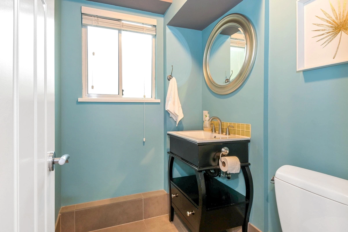 Mudroom Photo of 148 Clovermeadow Crescent, Langley, BC