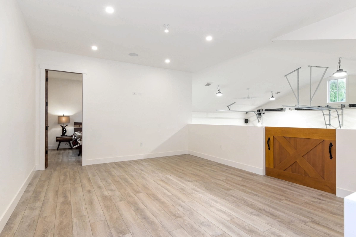 Swimming Pool Photo of 148 Clovermeadow Crescent, Langley, BC