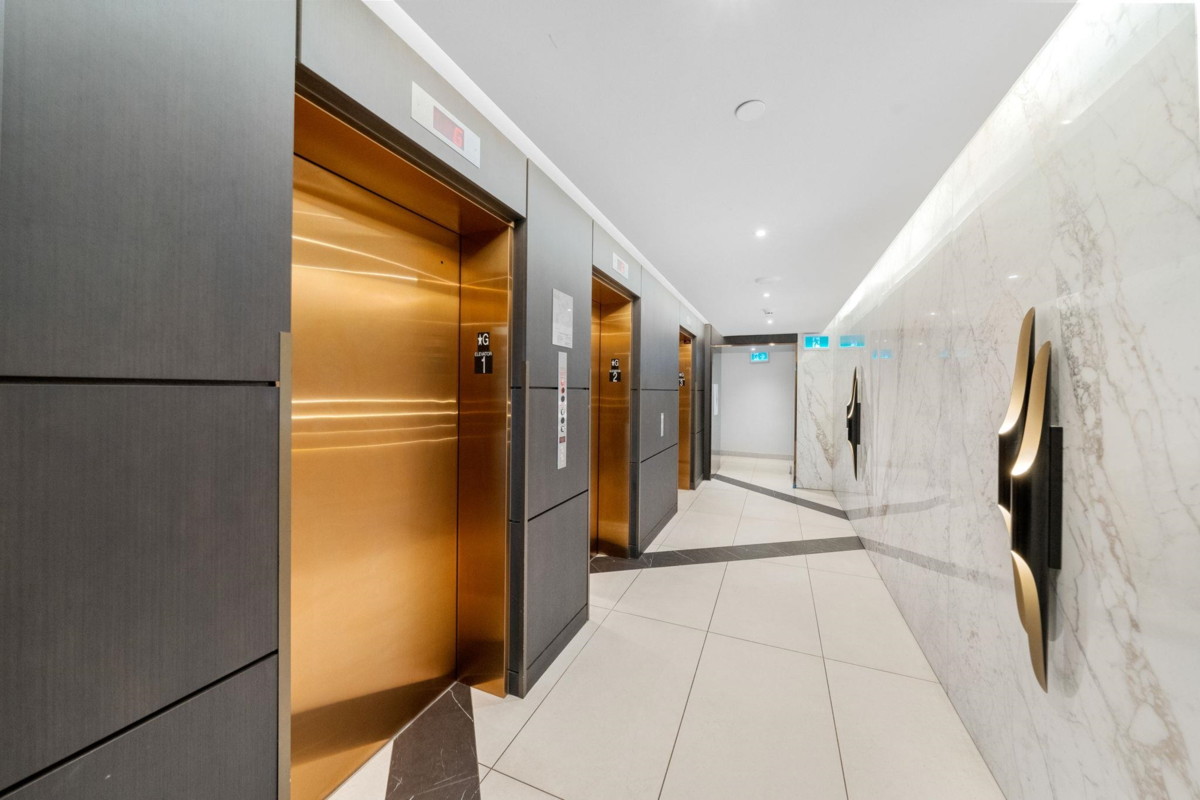 Office / Den Photo of 1401 1500 Fern Street, North Vancouver, BC